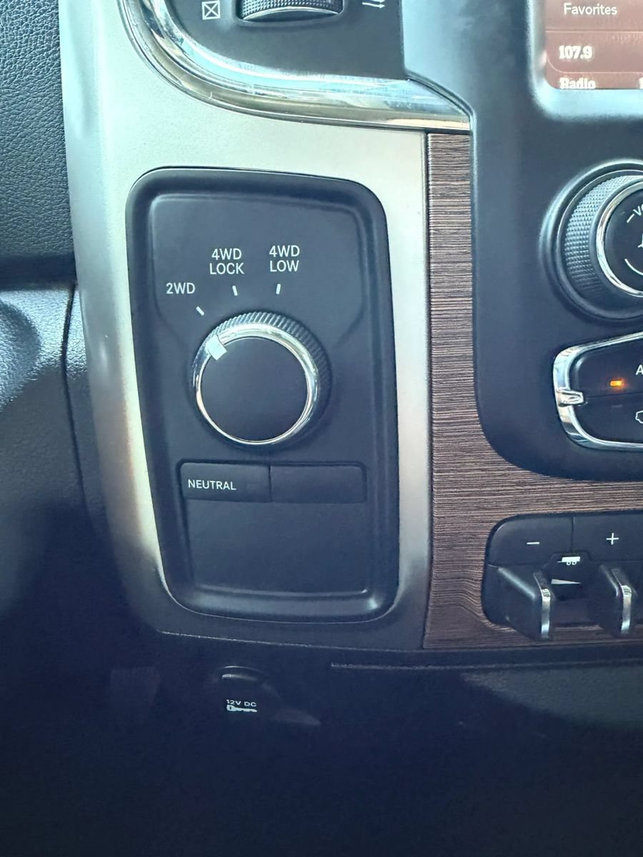 Used 2018 RAM 2500 Laramie w/ Convenience Group AWD/4WD image 22