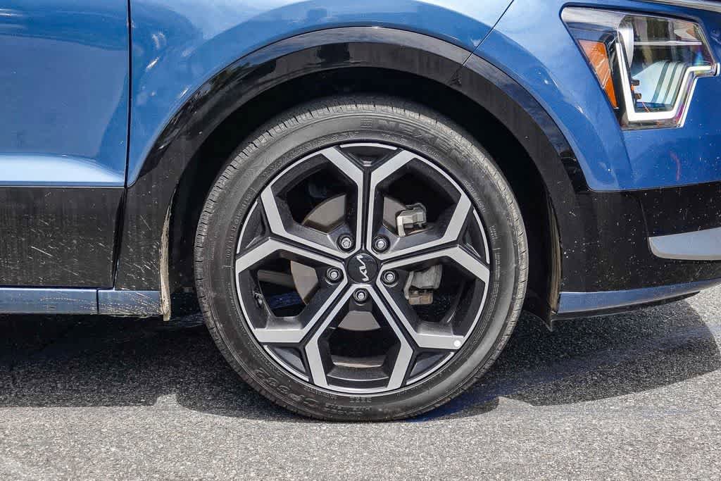 Certified 2023 Kia Niro EX Touring FWD image 10