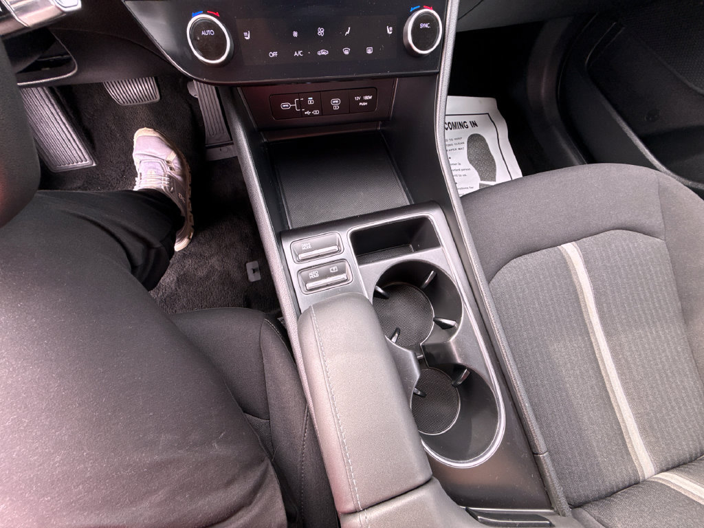 Used 2025 Hyundai Sonata SEL FWD image 21