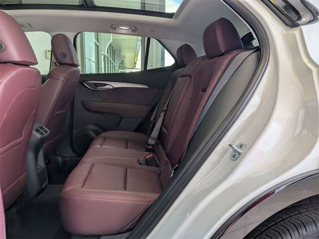 New 2025 Buick Envision Sport Touring image 9