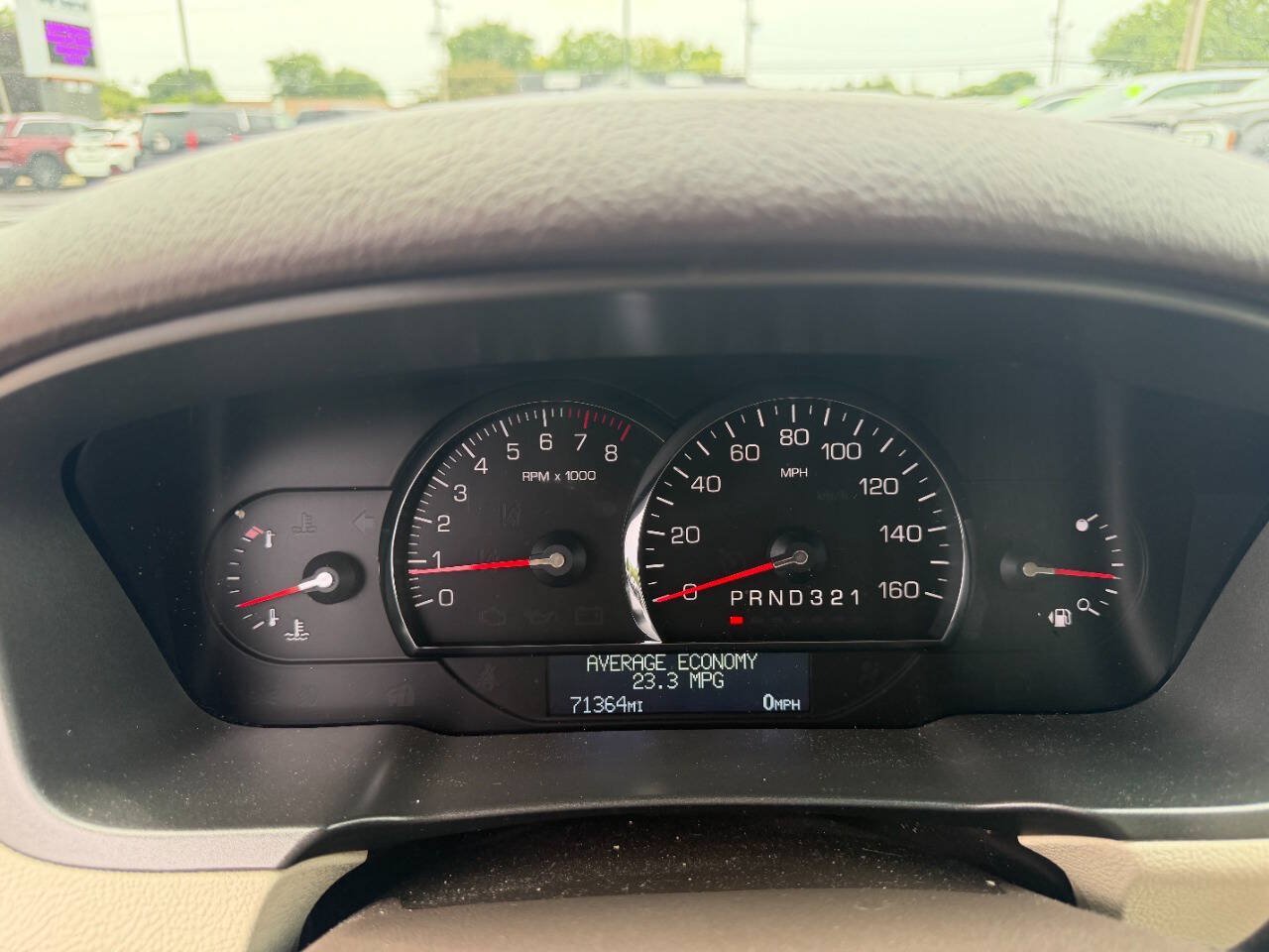 Used 2009 Cadillac DTS w/ Trunk Convenience Package FWD image 21
