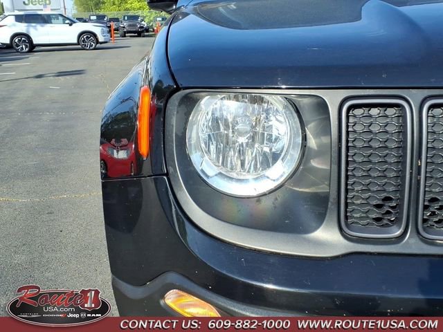 Used 2023 Jeep Renegade Trailhawk AWD/4WD image 10