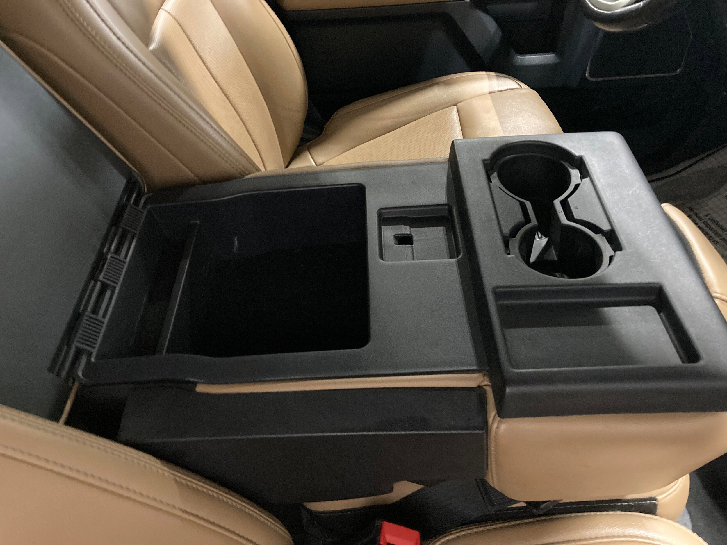 Used 2022 Ford F250 Lariat w/ Lariat Value Package AWD/4WD image 7