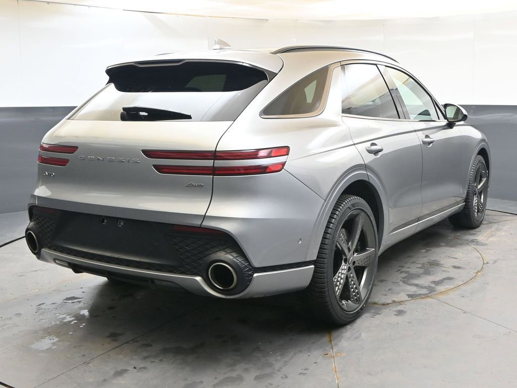 Used 2025 Genesis GV70 2.5T w/ Sport Prestige Package image 5