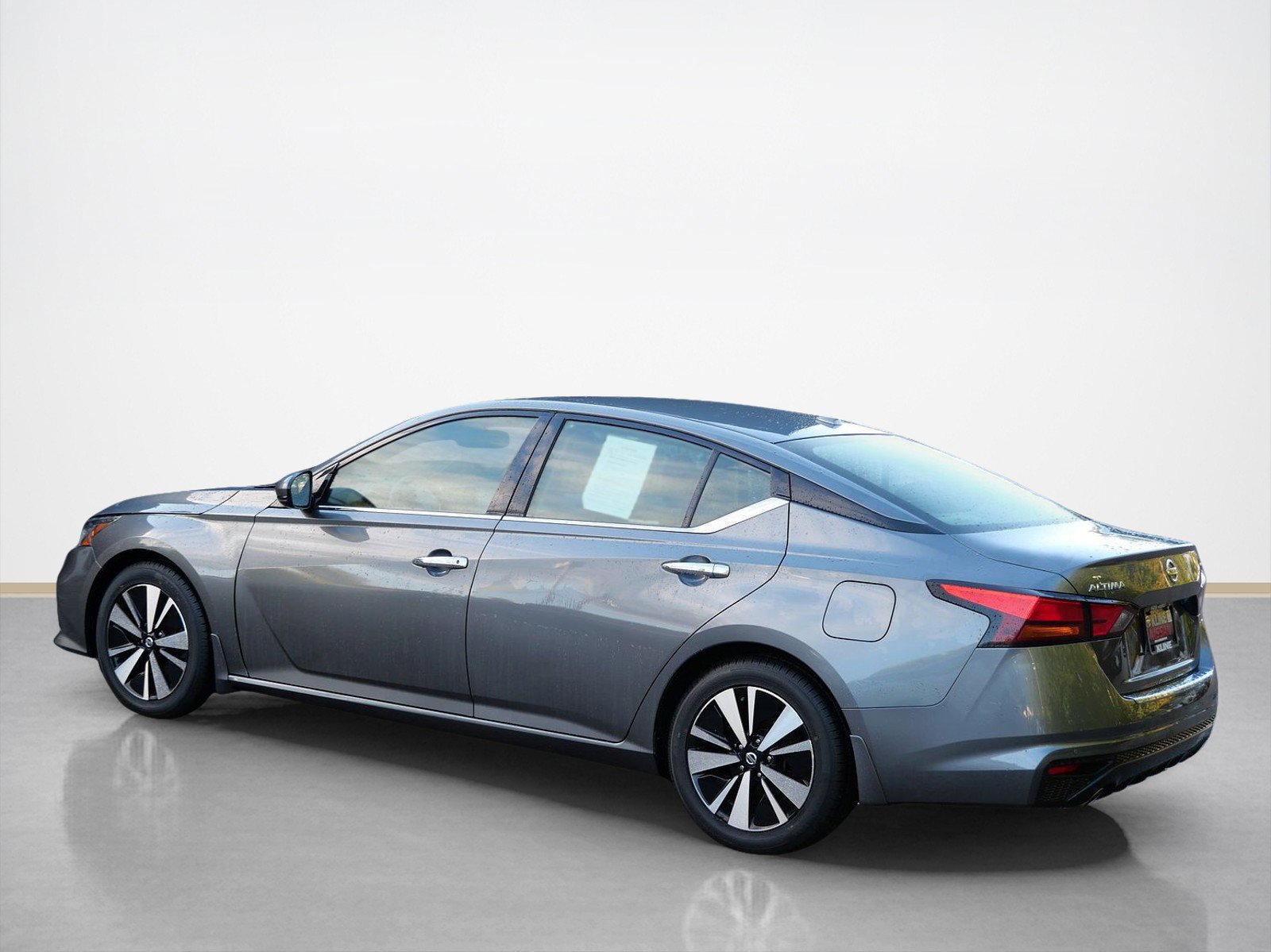 Used 2020 Nissan Altima 2.5 SV FWD image 5
