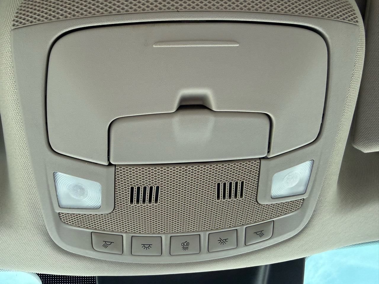 Used 2020 Ford Expedition Max XLT image 35