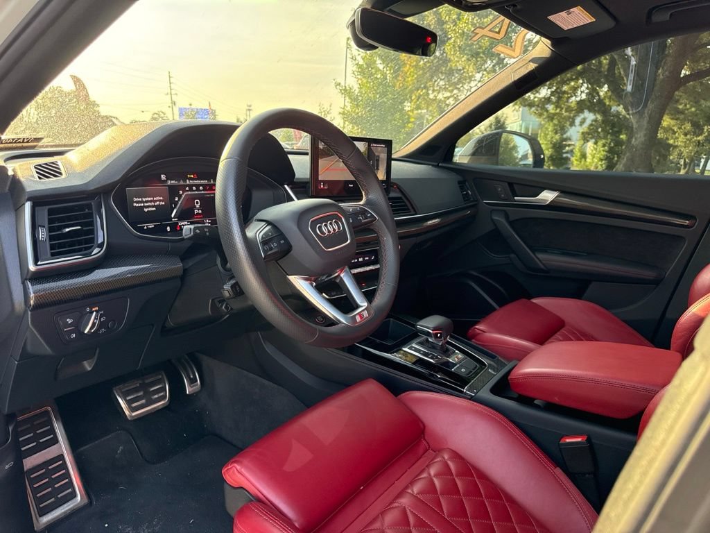 Used 2024 Audi SQ5 Premium Plus w/ Premium Plus Package AWD/4WD image 10
