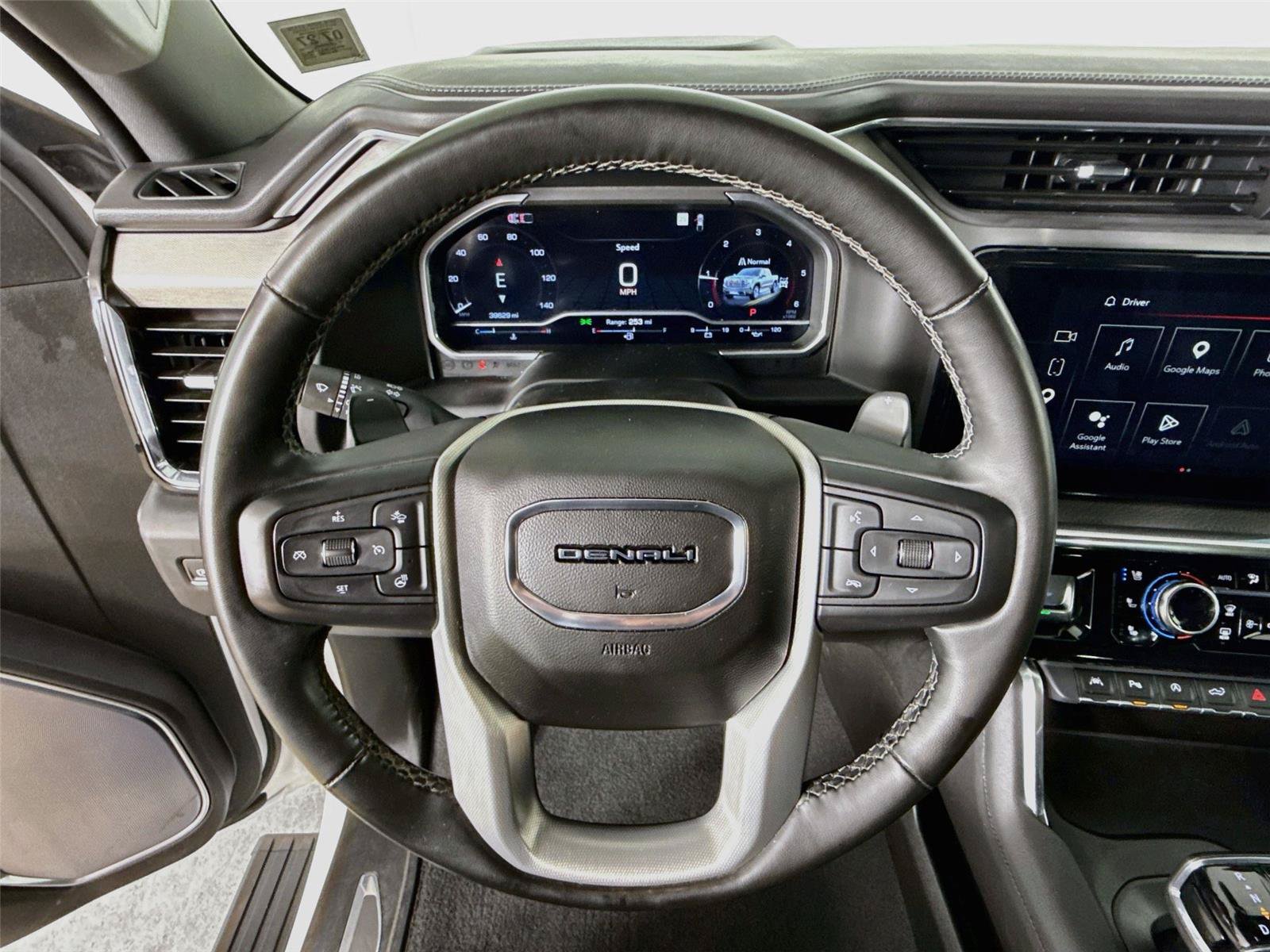 Used 2024 GMC Sierra 1500 Denali w/ Denali Reserve Package AWD/4WD image 13