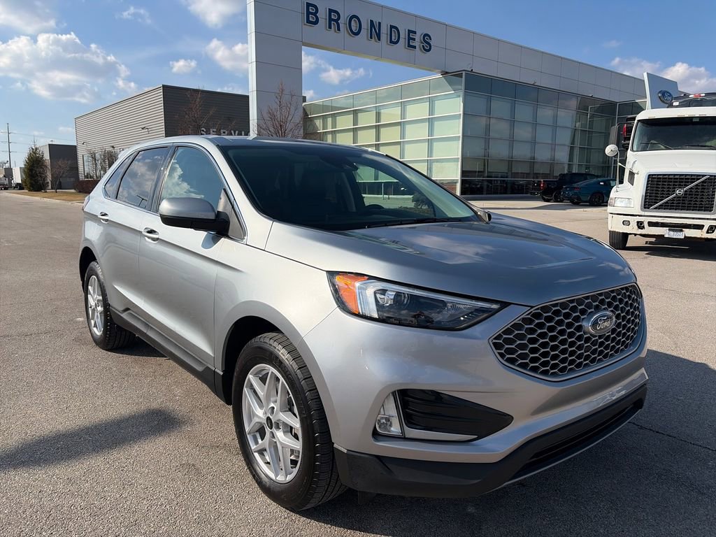 Used 2024 Ford Edge SEL w/ Convenience Package 360° Tour