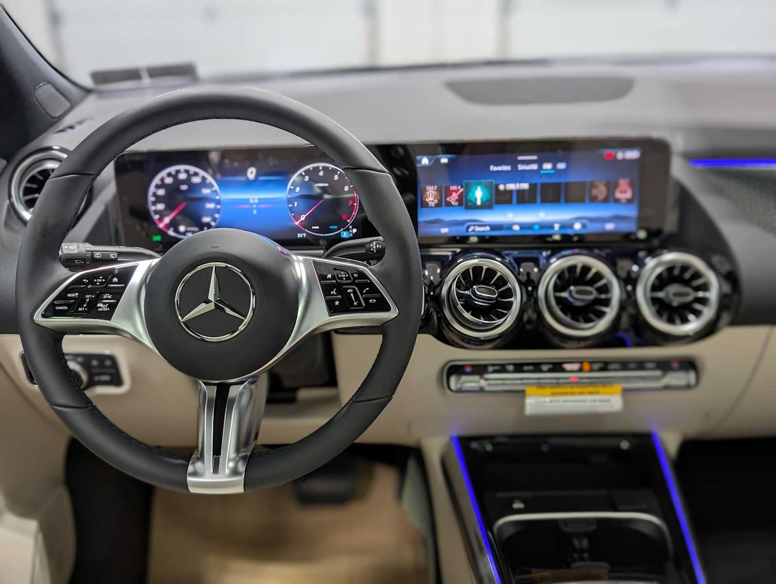 New 2026 Mercedes-Benz GLA 250 4MATIC image 5