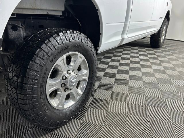 Used 2023 RAM 2500 Big Horn w/ Cold Weather Group image 5