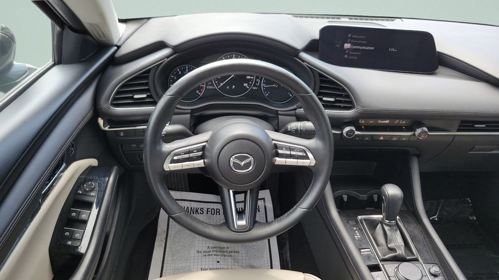 Used 2023 MAZDA MAZDA3 s FWD image 12