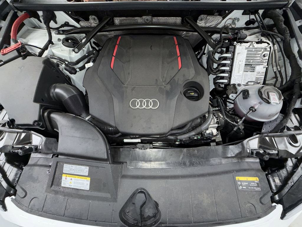 Used 2024 Audi SQ5 Premium Plus image 13