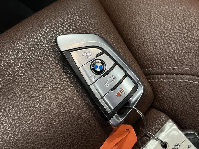 Used 2017 BMW X5 xDrive40e image 27