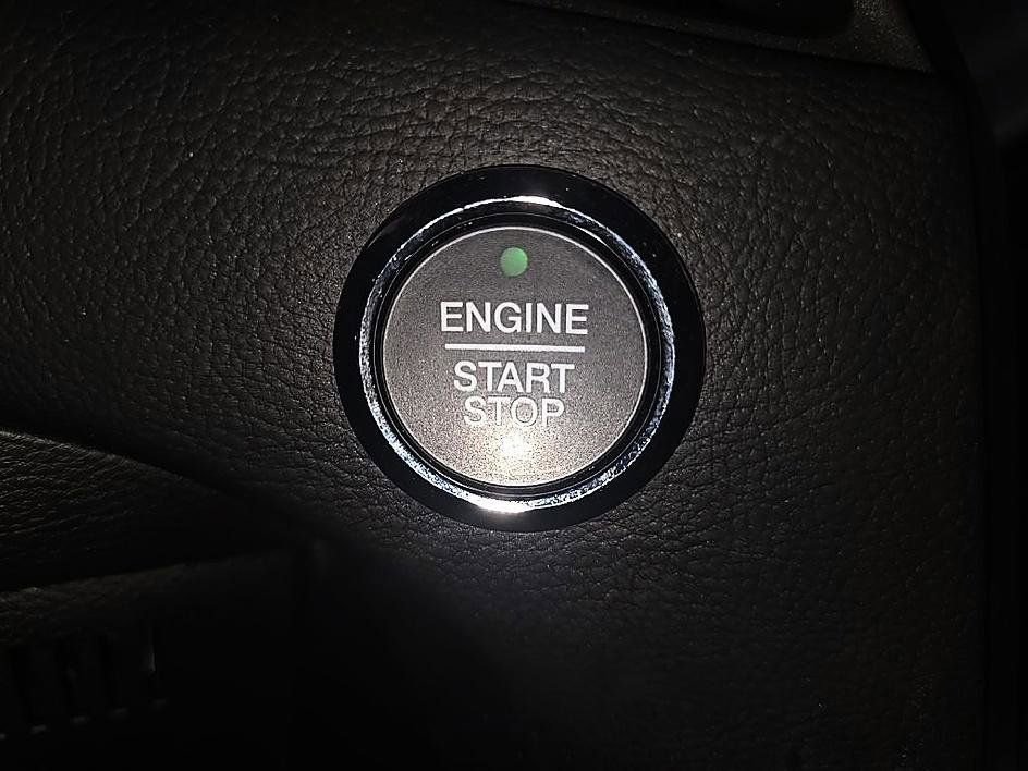 Used 2023 Ford Edge SEL AWD/4WD image 19
