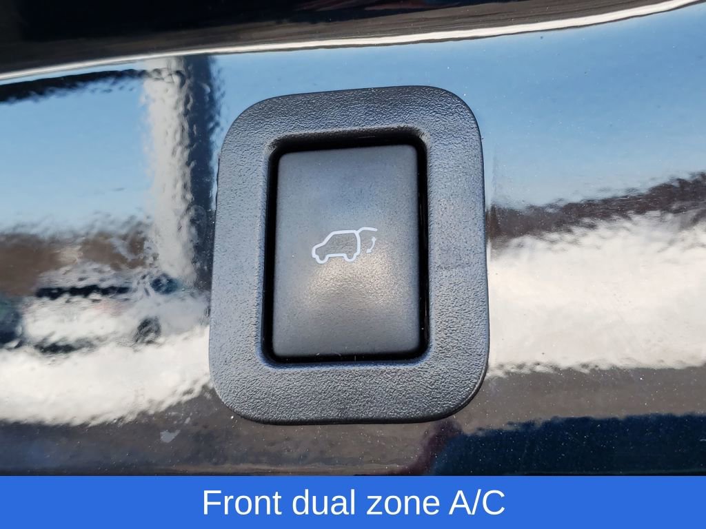 Used 2018 Toyota Highlander Limited Platinum image 9