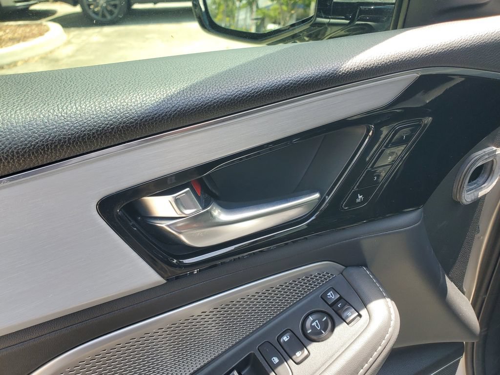 Used 2024 Acura MDX FWD w/ Technology Package image 23