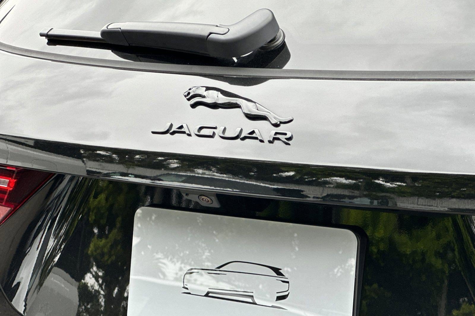 Used 2025 Jaguar F-PACE R-Dynamic S AWD/4WD image 20