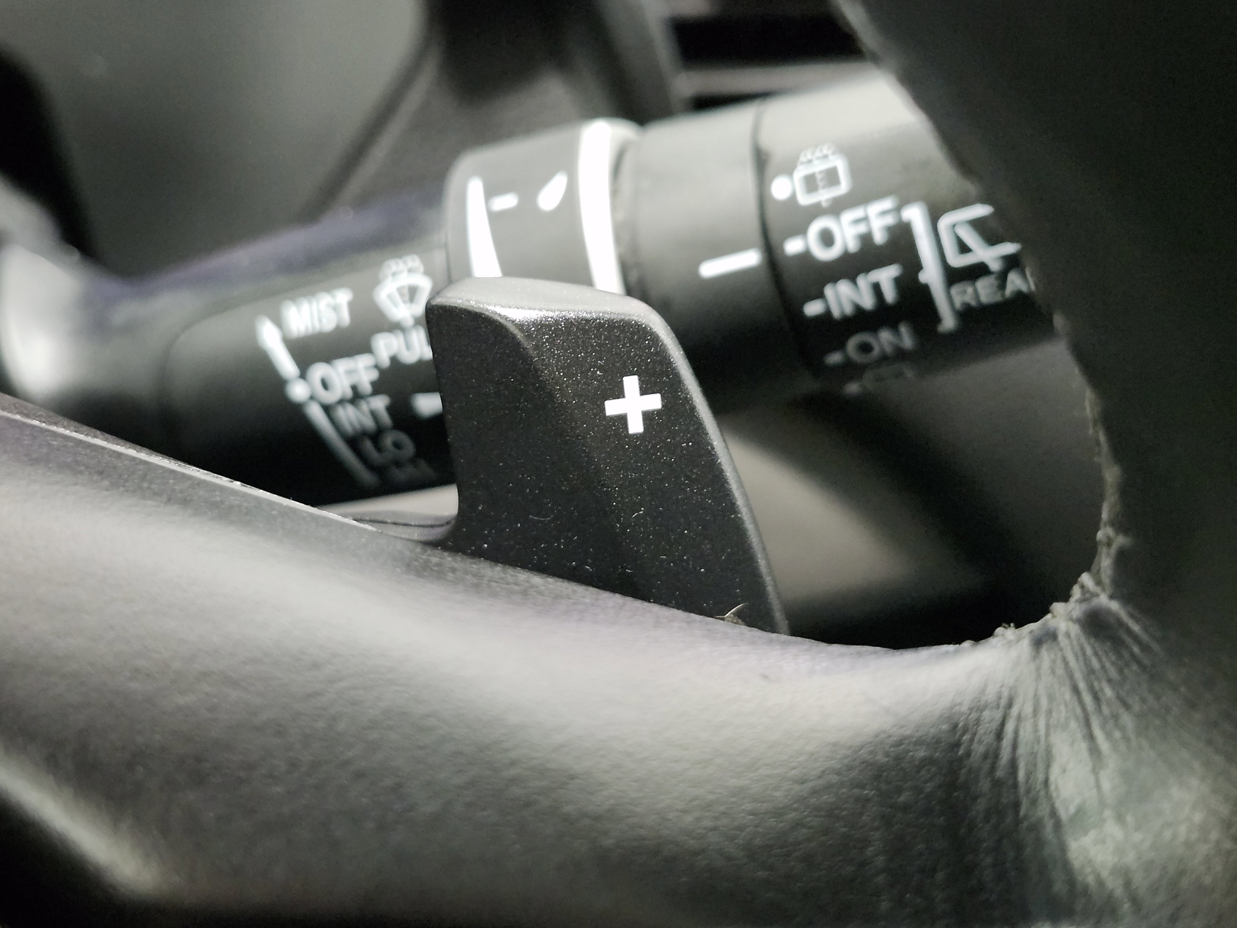 Used 2018 Acura RDX AWD image 11