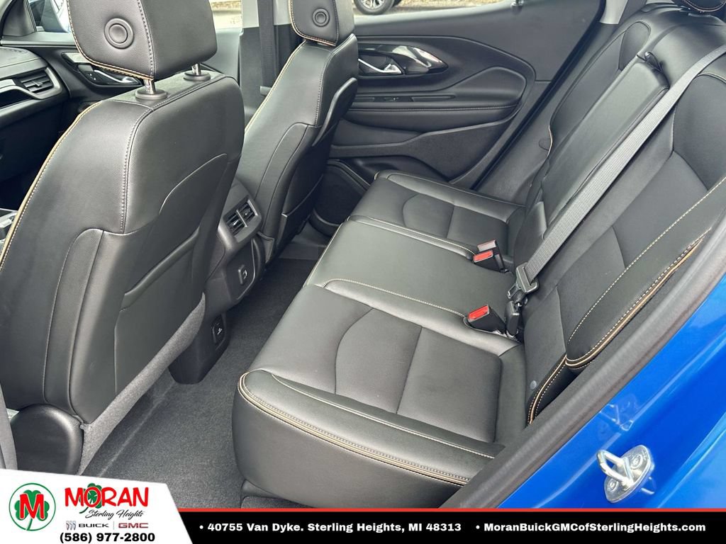 Certified 2024 GMC Terrain AT4 w/ Infotainment Package II AWD/4WD image 11