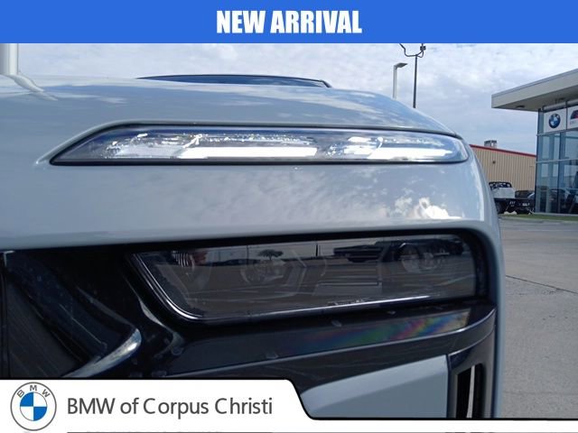 Used 2026 BMW 740i xDrive image 4