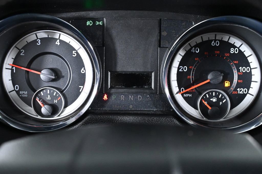 Used 2019 Dodge Grand Caravan SXT image 14