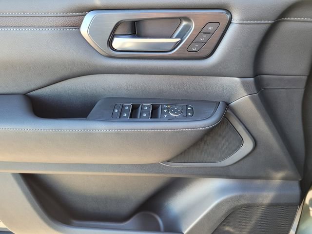 New 2026 Nissan Armada SL w/ Captain's Chari Seat Package AWD/4WD image 16