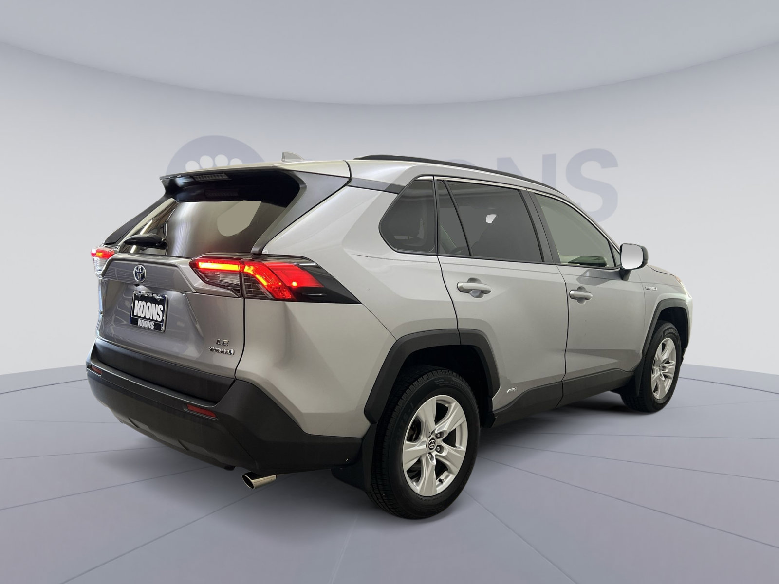 Used 2020 Toyota RAV4 LE w/ All Weather Liner Package AWD/4WD image 8