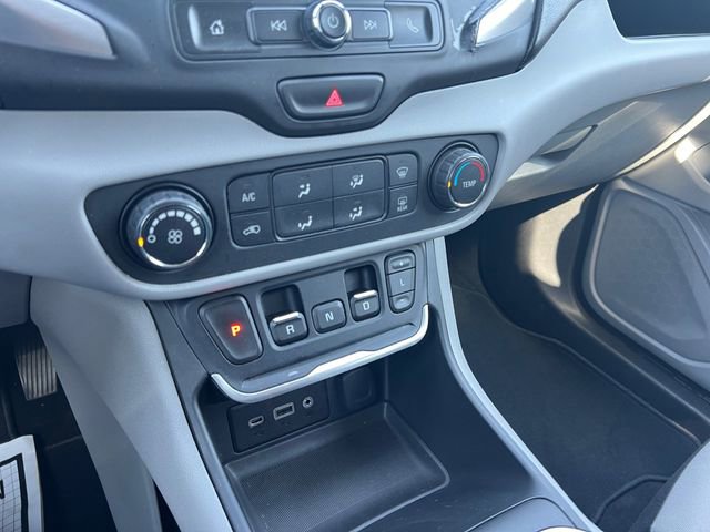 Used 2019 GMC Terrain SLE FWD image 15