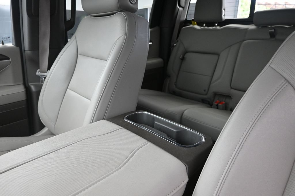 Used 2024 GMC Sierra 1500 SLT AWD/4WD image 14