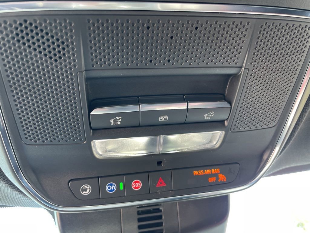 New 2026 Chevrolet Traverse RS image 25