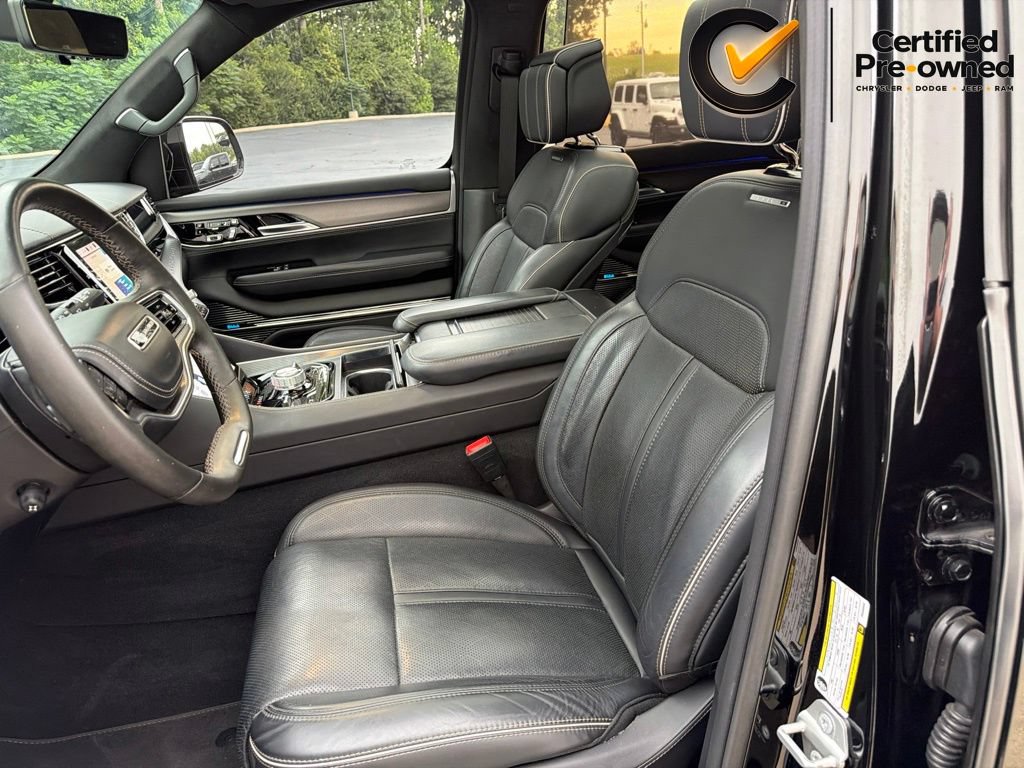 Certified 2023 Jeep Grand Wagoneer Series II AWD/4WD image 57