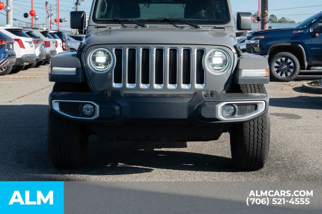 Used 2022 Jeep Wrangler Unlimited Sahara w/ Dual Top Group image 10