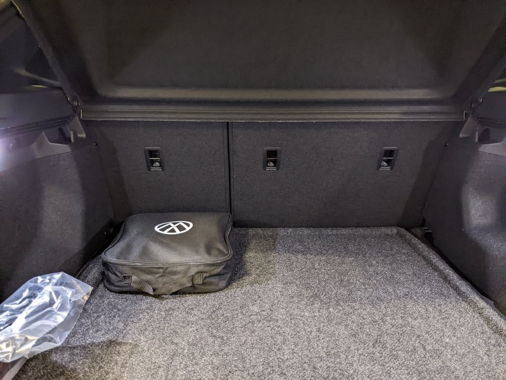 New 2026 Volkswagen ID.4 Pro AWD/4WD image 26