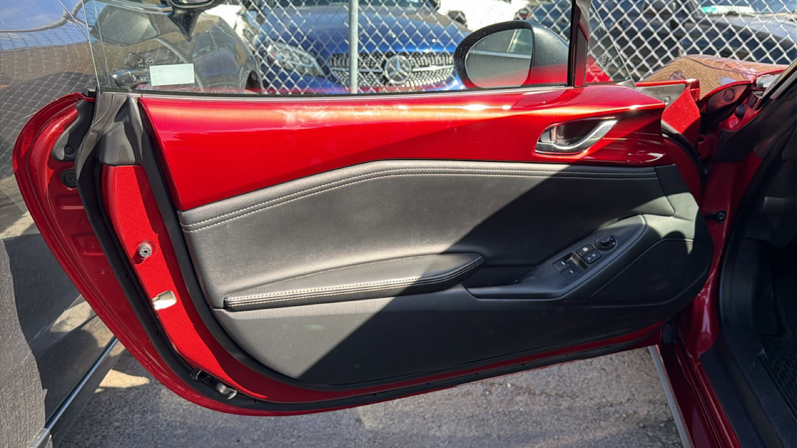 Used 2024 MAZDA MX-5 Miata Grand Touring RWD image 21