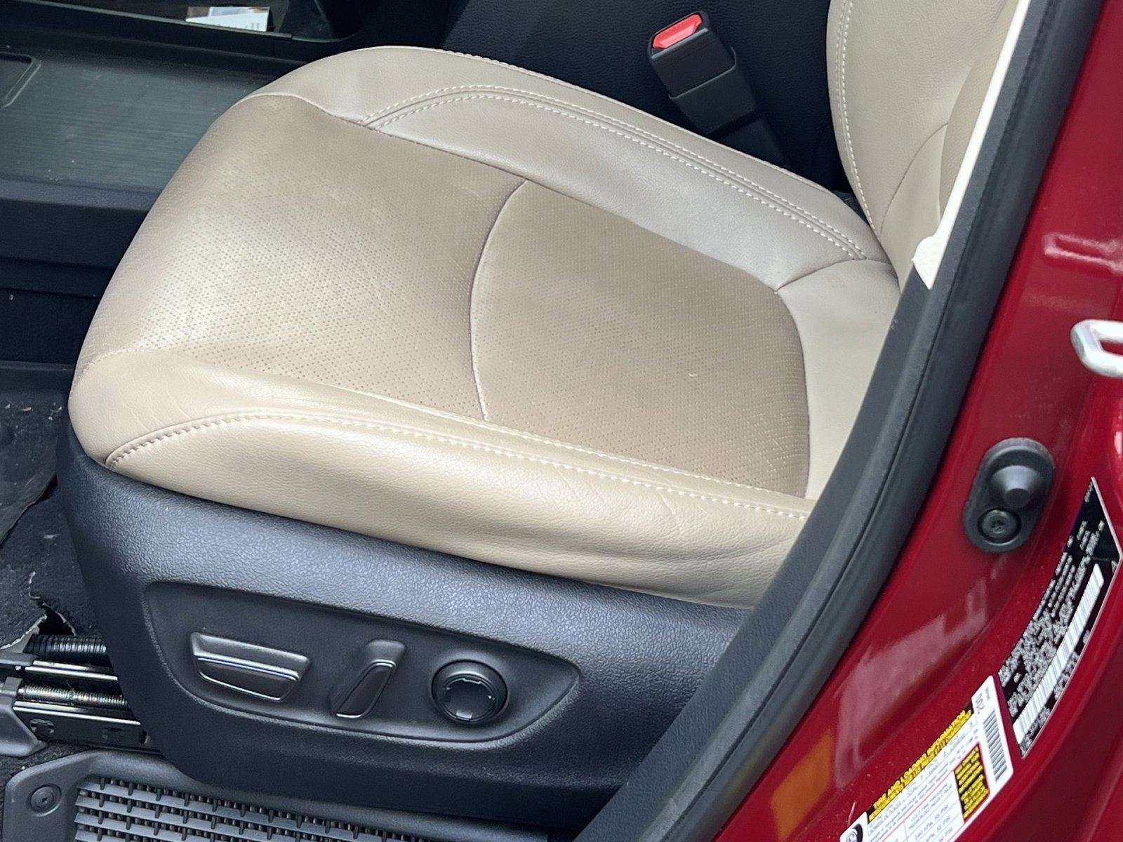 Used 2021 Toyota Sienna Limited image 13