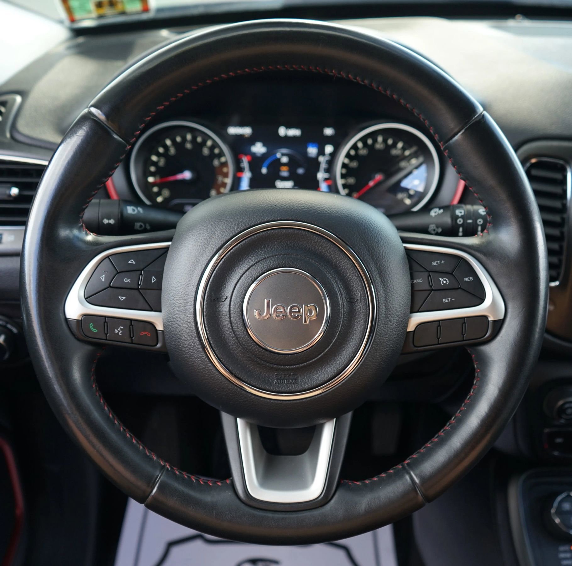 Used 2018 Jeep Compass Trailhawk image 17