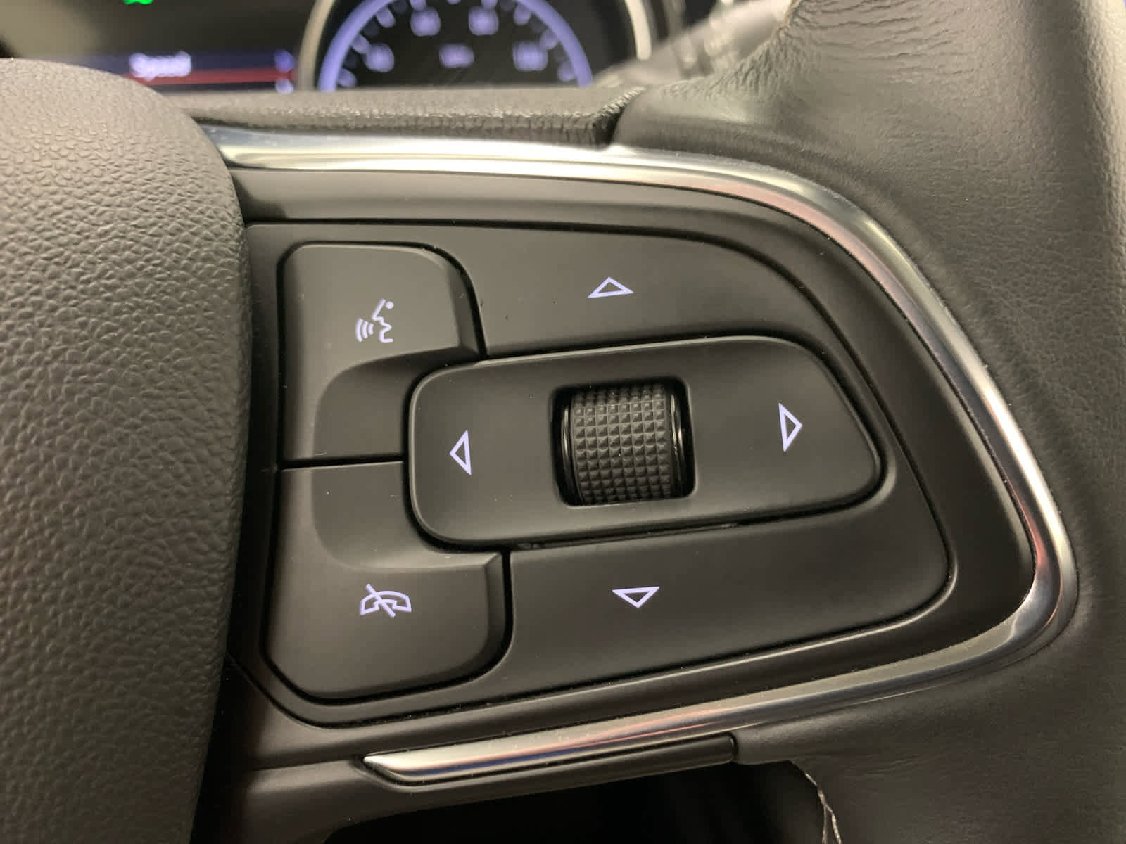 Used 2022 Buick Encore GX Preferred w/ Sport Touring Package FWD image 23