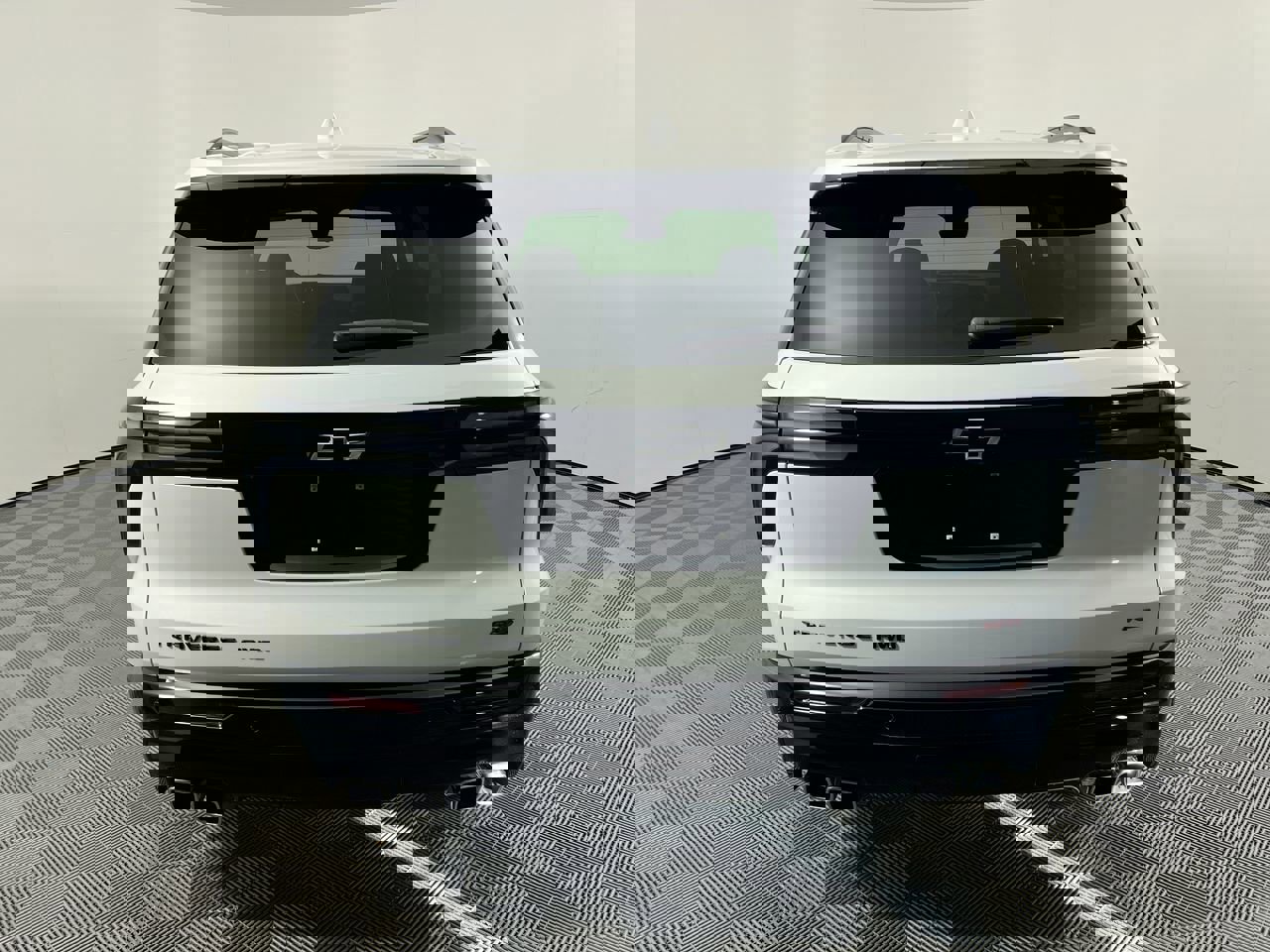 Used 2024 Chevrolet Traverse RS w/ LPO, Floor Liner Package image 4