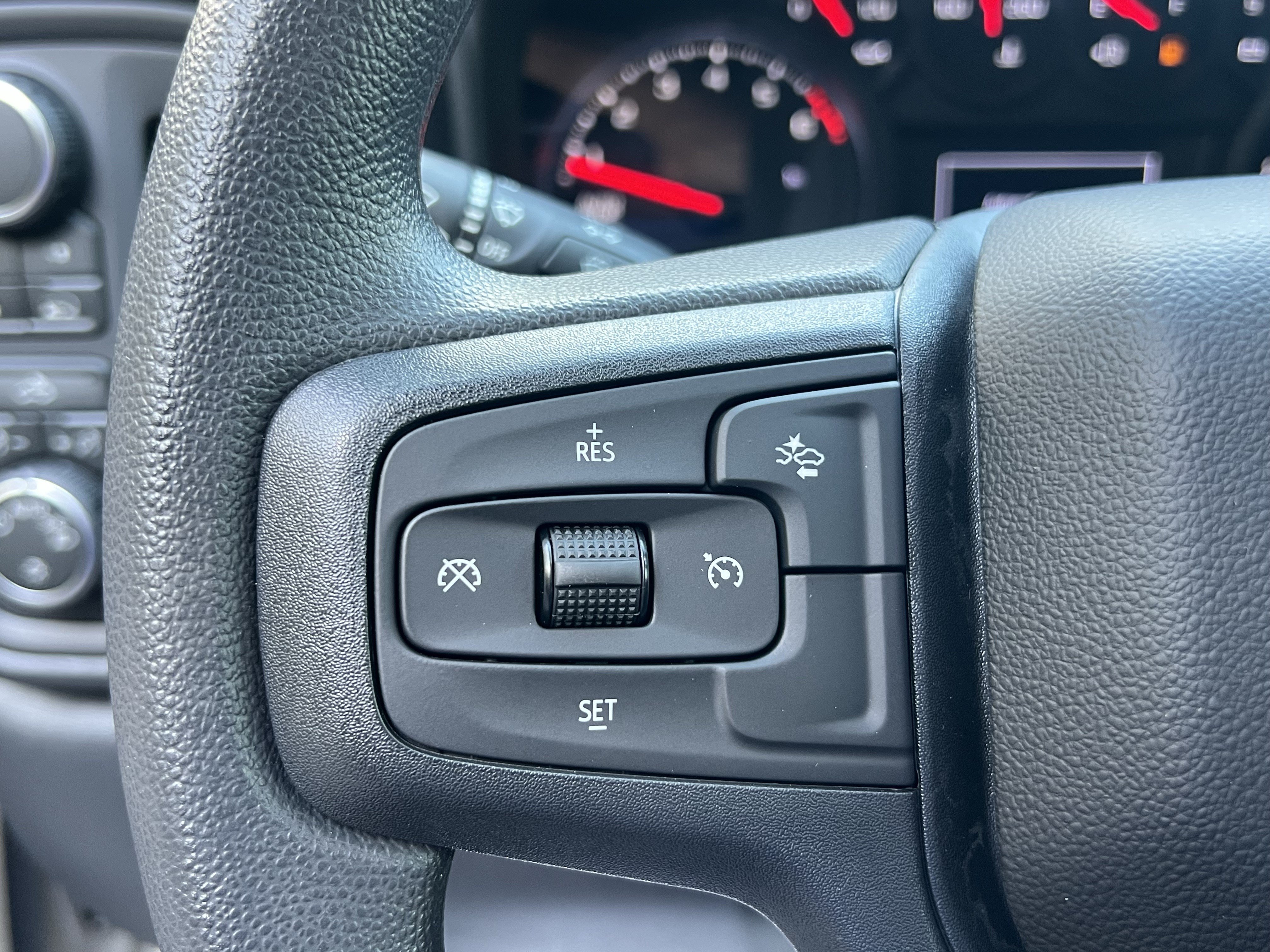 New 2026 Chevrolet Silverado 1500 Custom w/ Turbomax Blackout Package AWD/4WD image 22