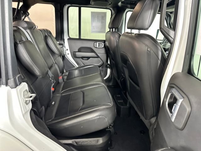 Used 2023 Jeep Wrangler Unlimited Sahara image 27