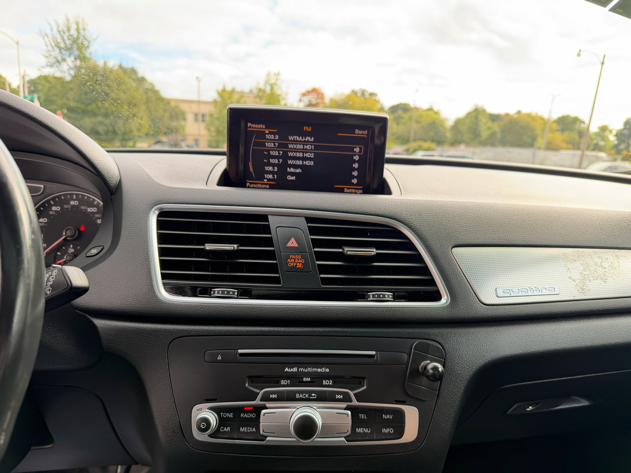 Used 2017 Audi Q3 2.0T Premium Plus w/ Premium Plus Package image 11