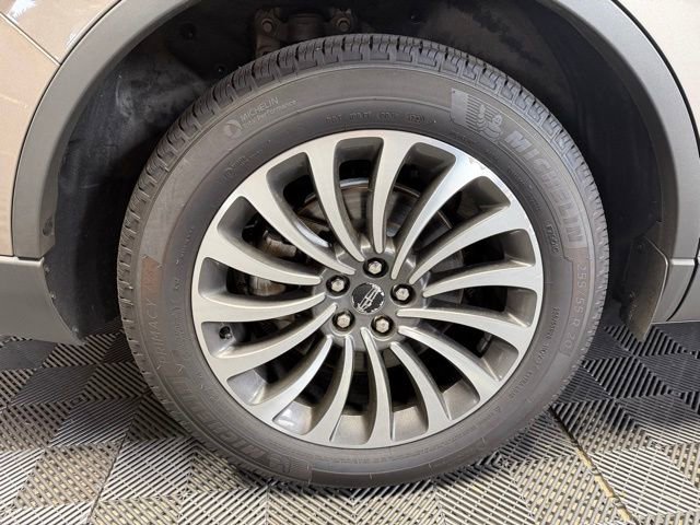 Used 2020 Lincoln Aviator Reserve w/ Equipment Group 201A image 37