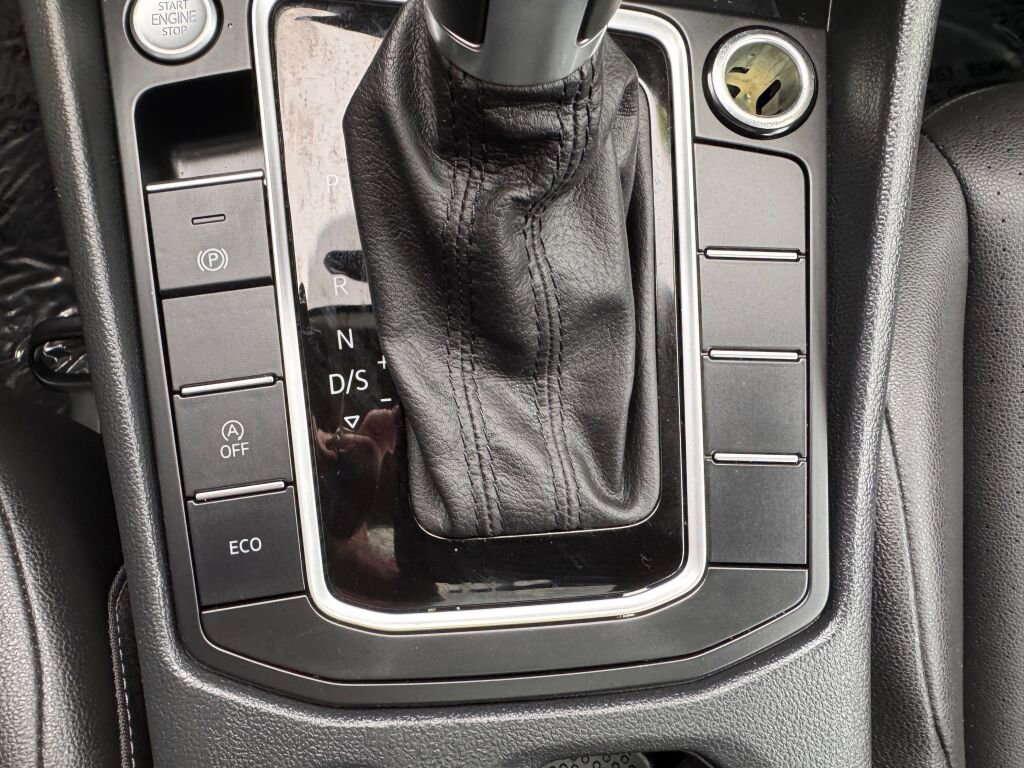 Used 2019 Volkswagen Jetta SE image 6