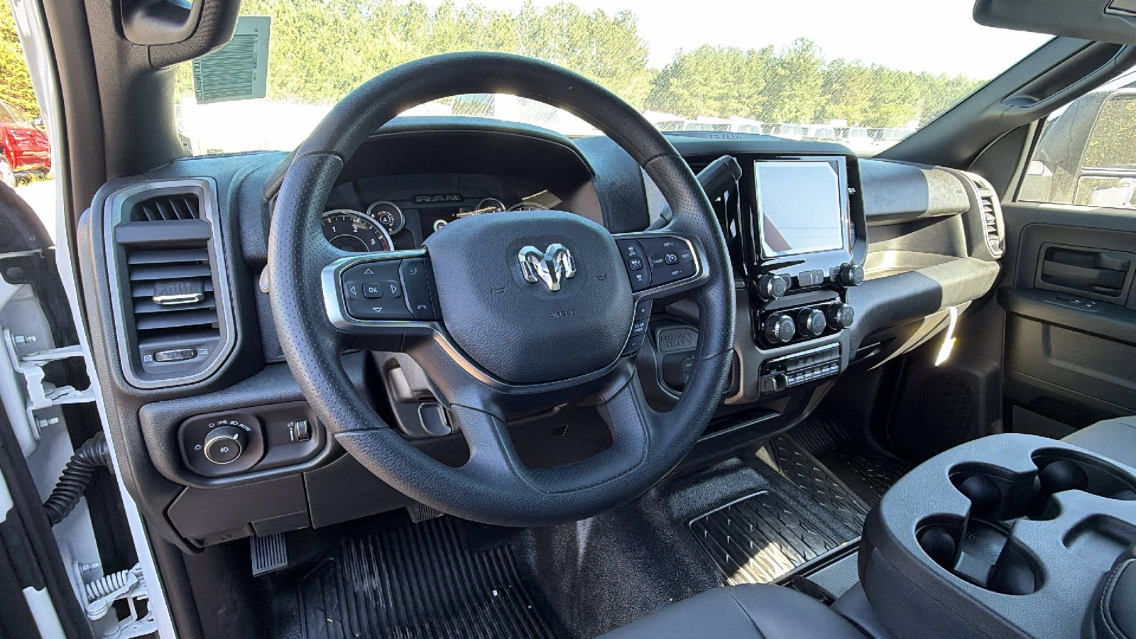 New 2026 RAM 5500 Tradesman w/ Chrome Appearance Group AWD/4WD image 23