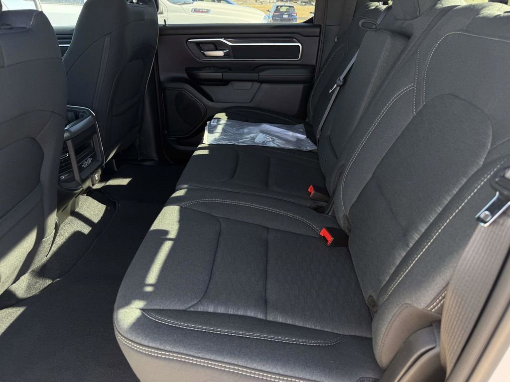 New 2026 RAM 1500 Big Horn AWD/4WD image 25