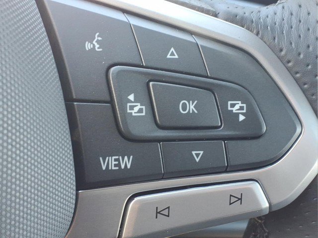 New 2026 Volkswagen Tiguan SE R-Line image 20