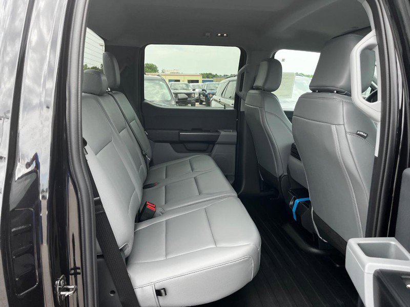 New 2025 Ford F150 XL w/ Equipment Group 103A High AWD/4WD image 4