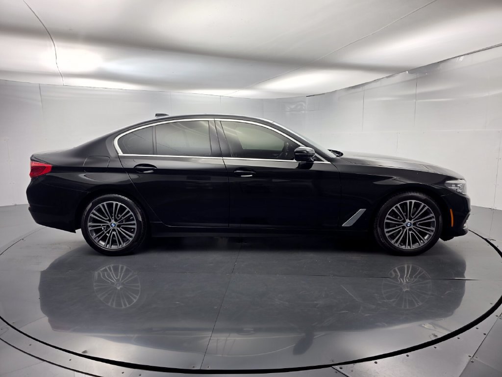 Used 2019 BMW 530i w/ Convenience Package RWD image 3