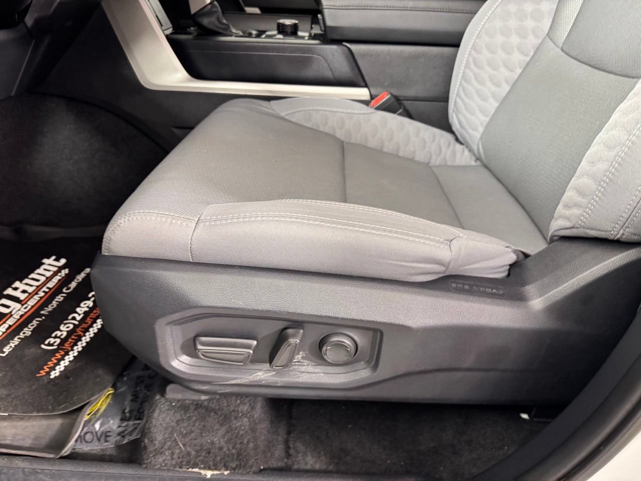 Used 2025 Toyota Sequoia SR5 AWD/4WD image 11